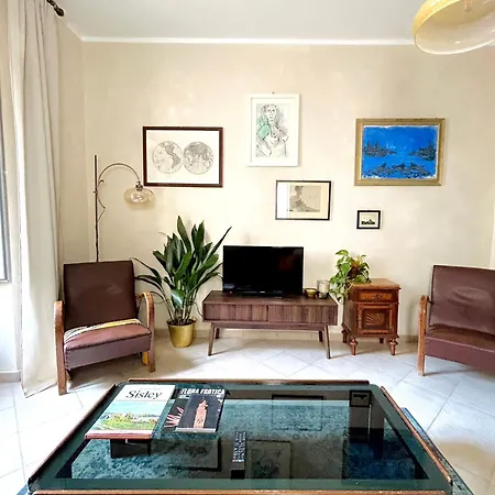 Fajra House