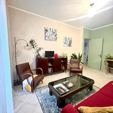 Fajra House Apartment